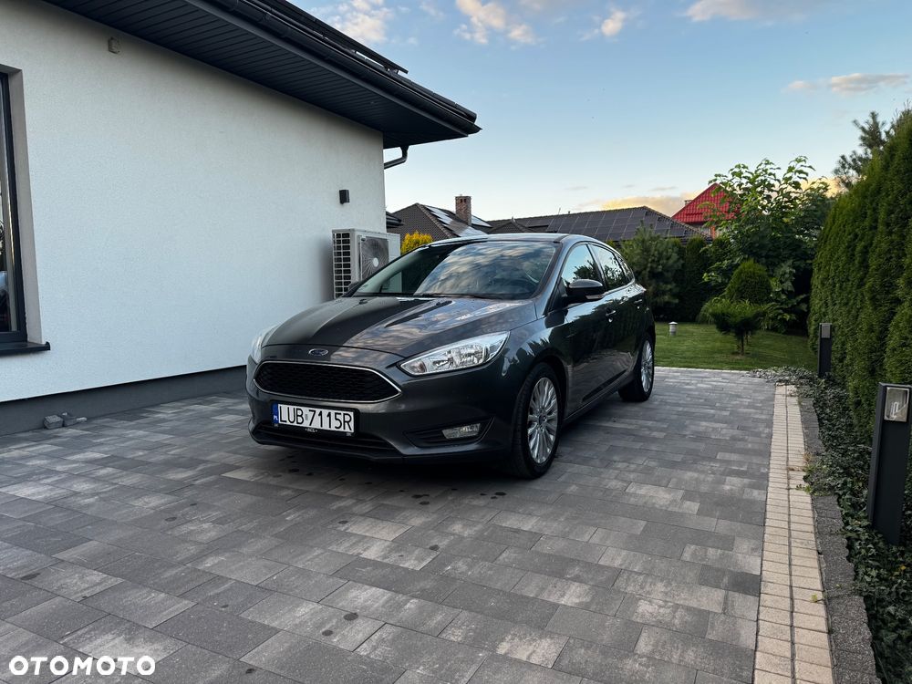Ford Focus - 1