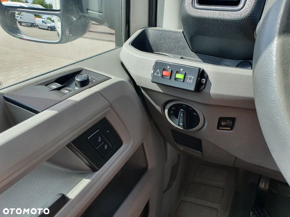 Volkswagen CRAFTER - 22