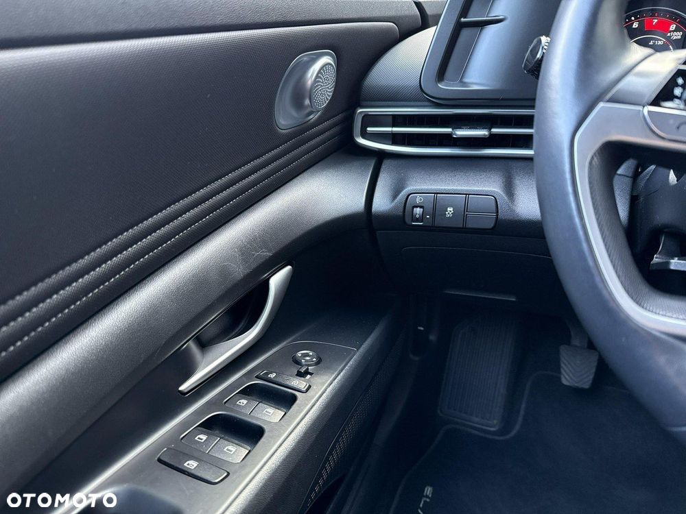 Hyundai Elantra 1.6 Smart - 21