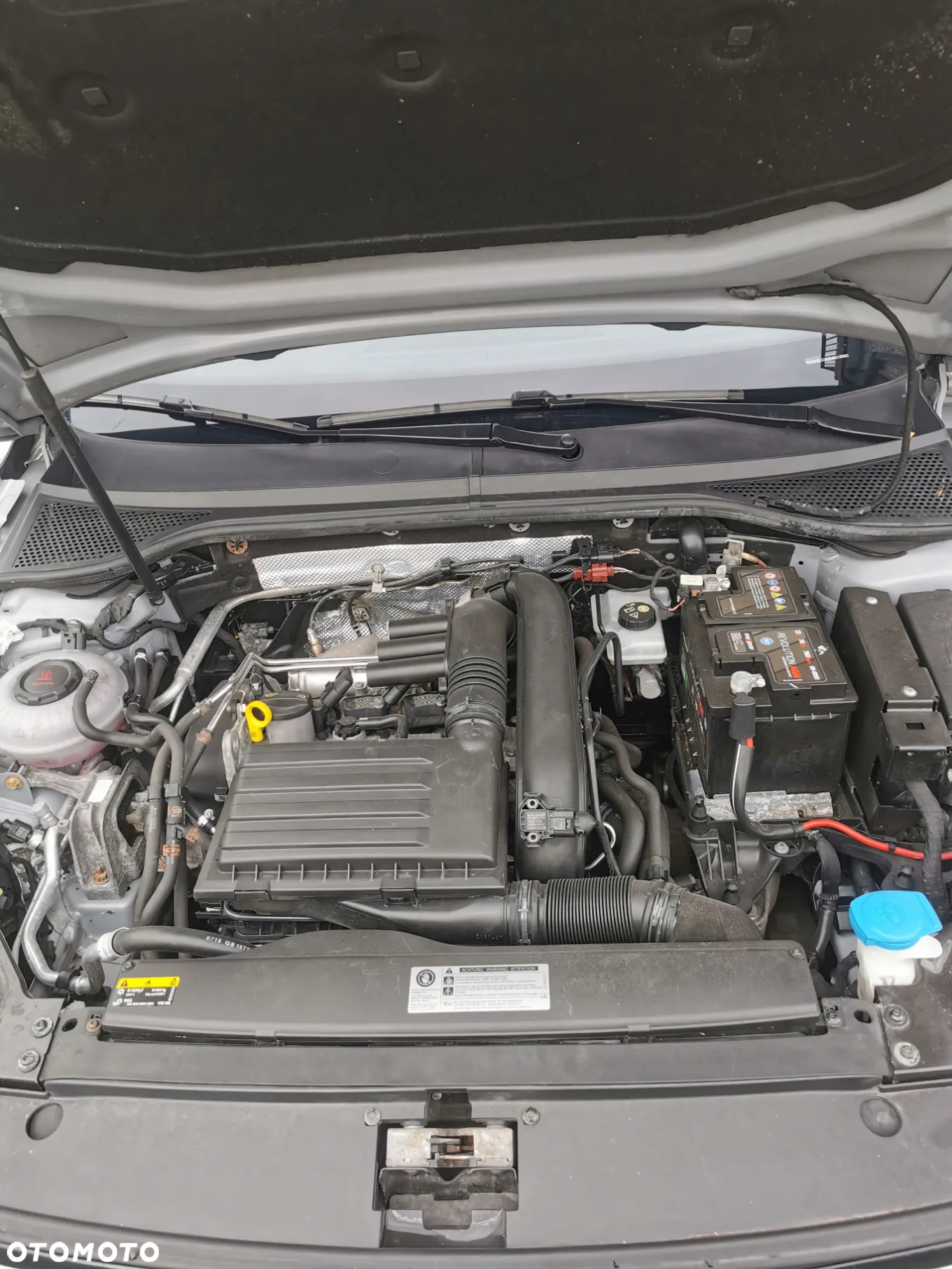 Volkswagen Passat 1.4 TSI BMT Comfortline - 17