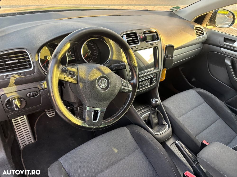 Volkswagen Jetta - 6