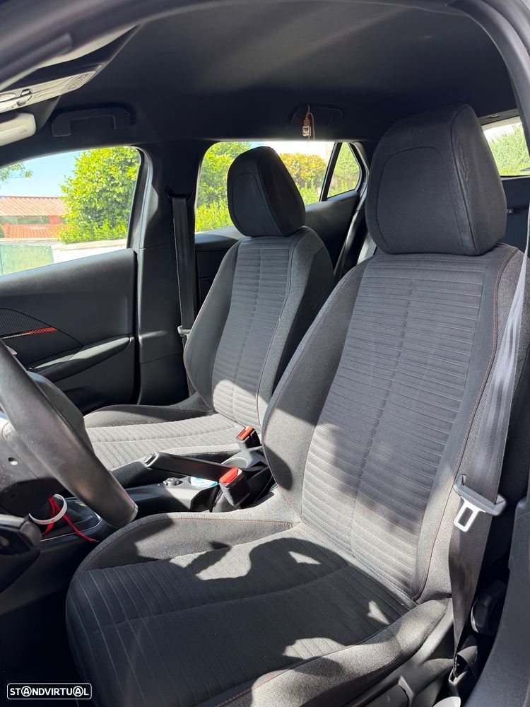 Peugeot 2008 1.2 PureTech Active Pack - 5
