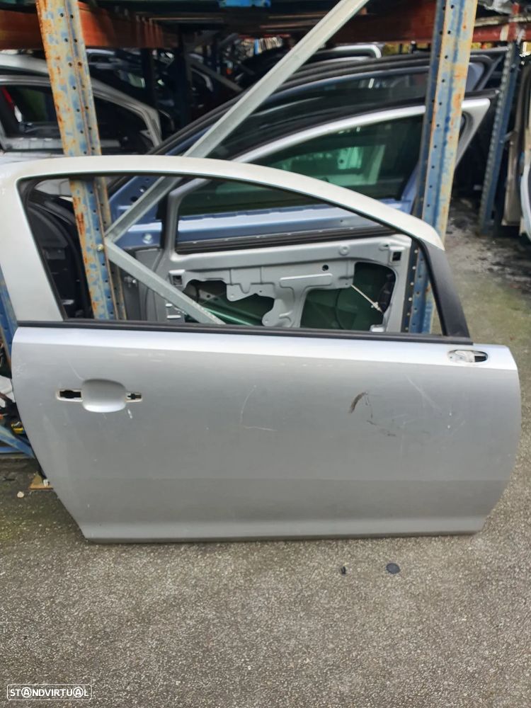 PORTA FRENTE DIREITA OPEL CORSA D (3P) - 1