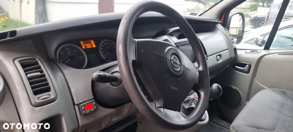 Opel Vivaro L2H1 2.9t - 6