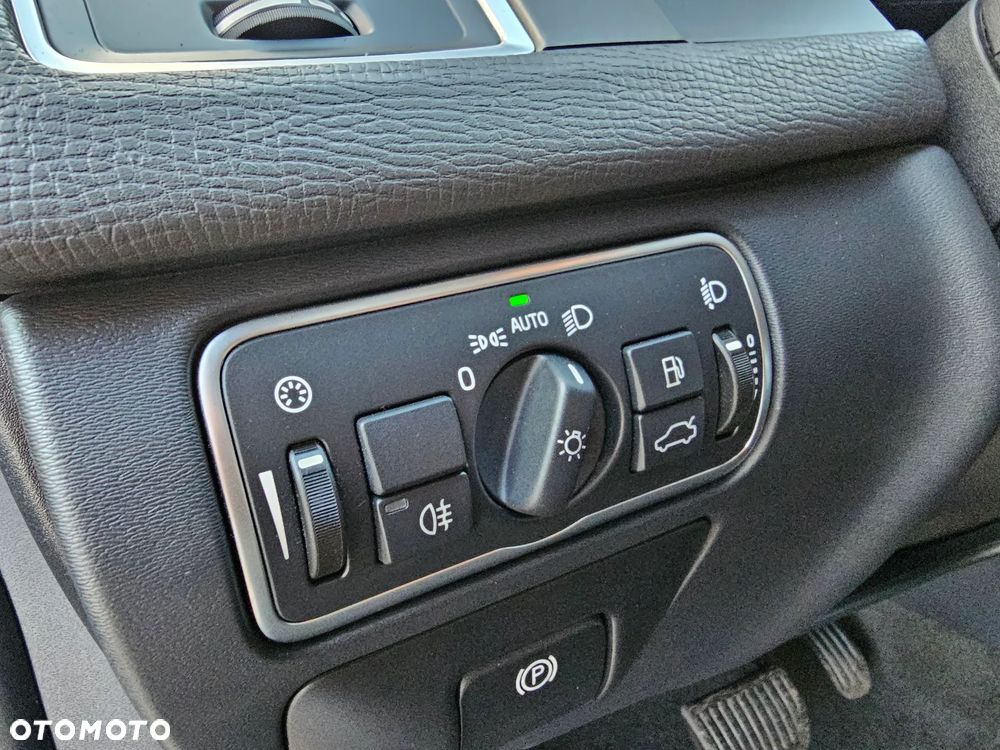 Volvo XC 60 D4 Geartronic Ocean Race - 27