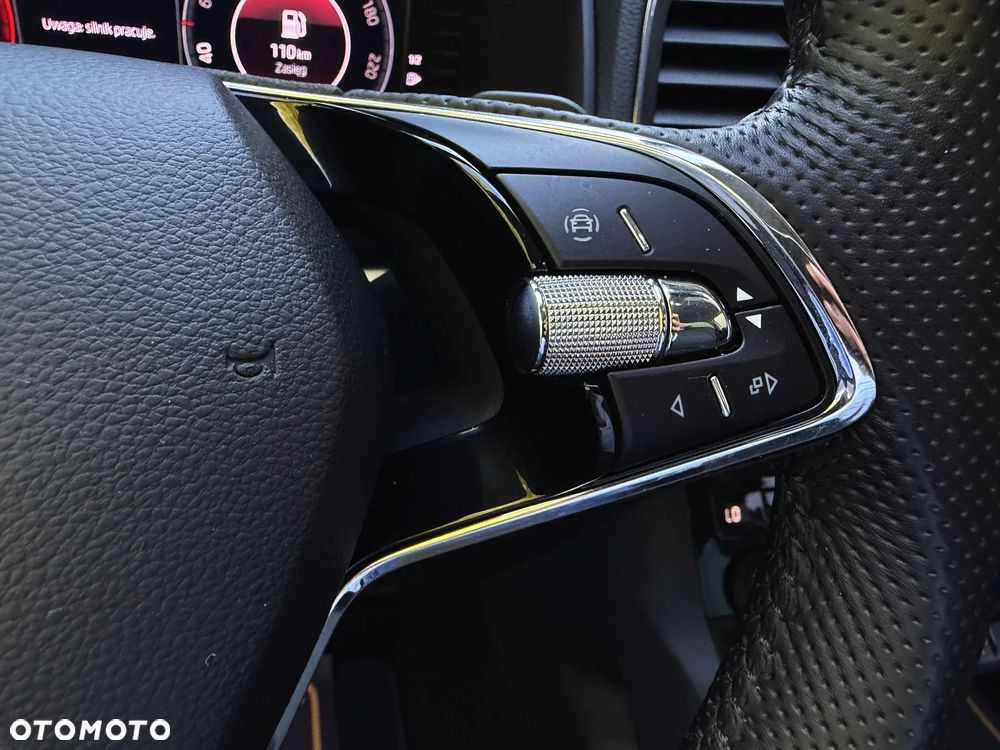 Skoda Karoq 2.0 TDI SCR DSG Style - 28