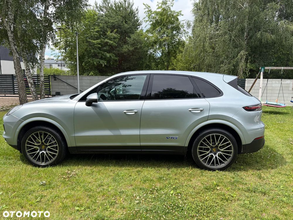 Porsche Cayenne Platinum Edition - 9