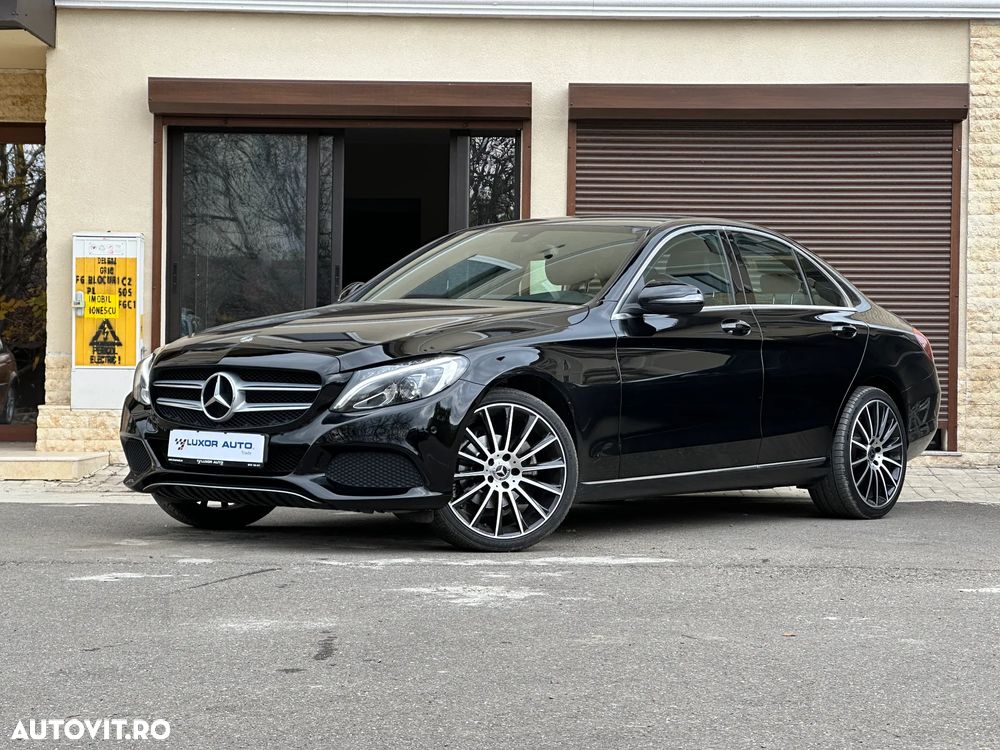 Mercedes-Benz C 180 7G-TRONIC AMG Line - 7