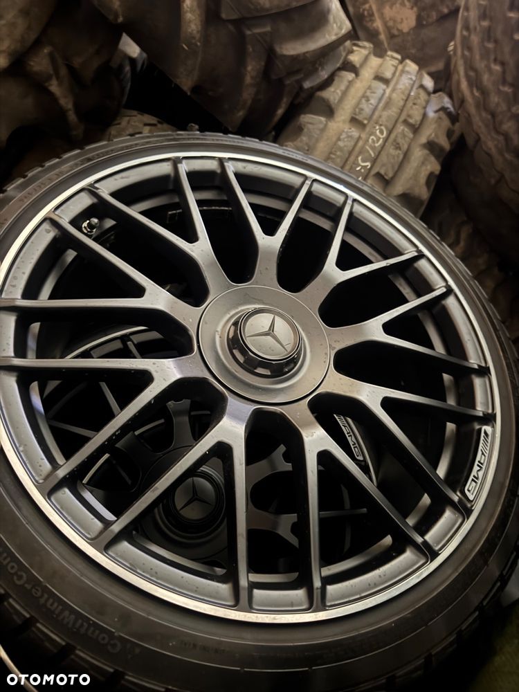 Mercedes-Benz Klasa C AMG 63 S - 30