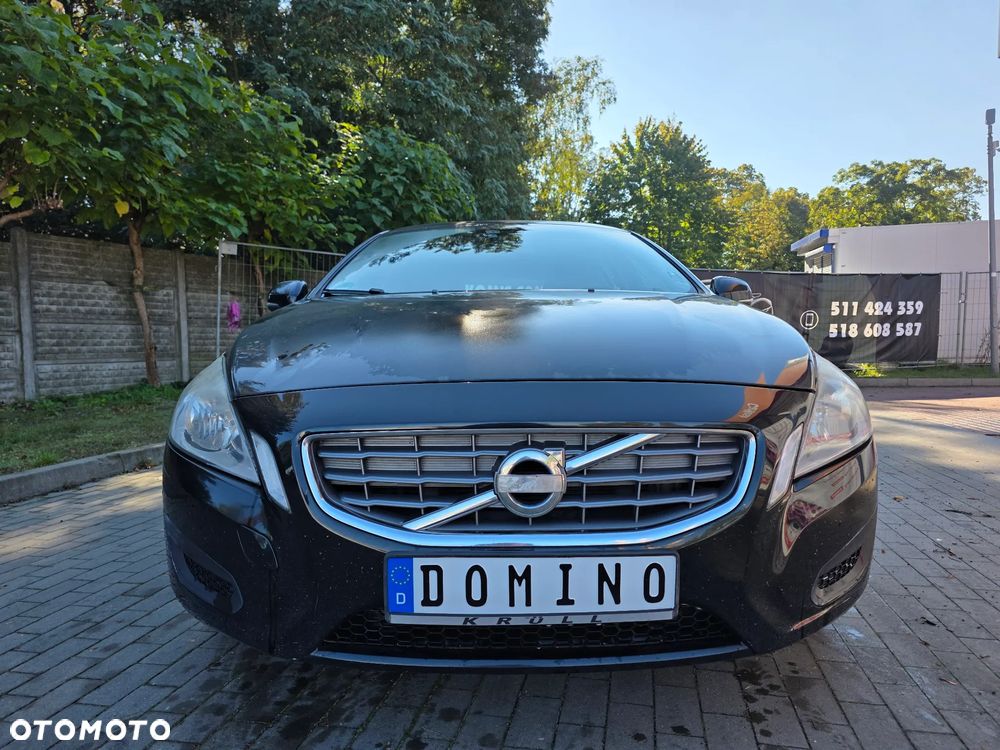 Volvo V60 D2 Momentum - 17