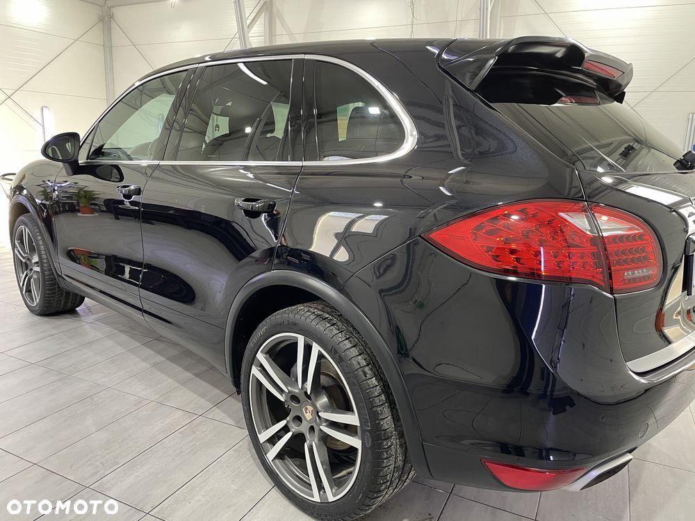 Porsche Cayenne - 3