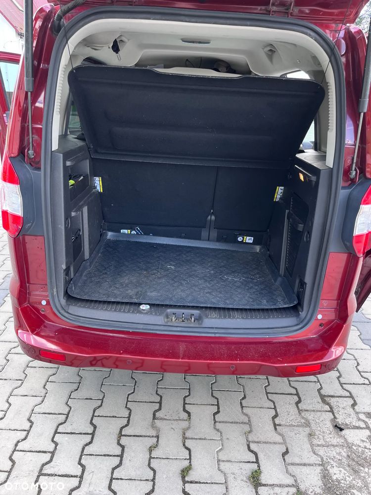 Ford Tourneo Courier 1.0 EcoBoost Titanium - 6