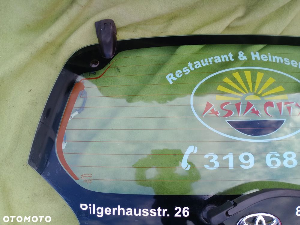 Szyba, klapa tylna kompletna Aygo I - 4