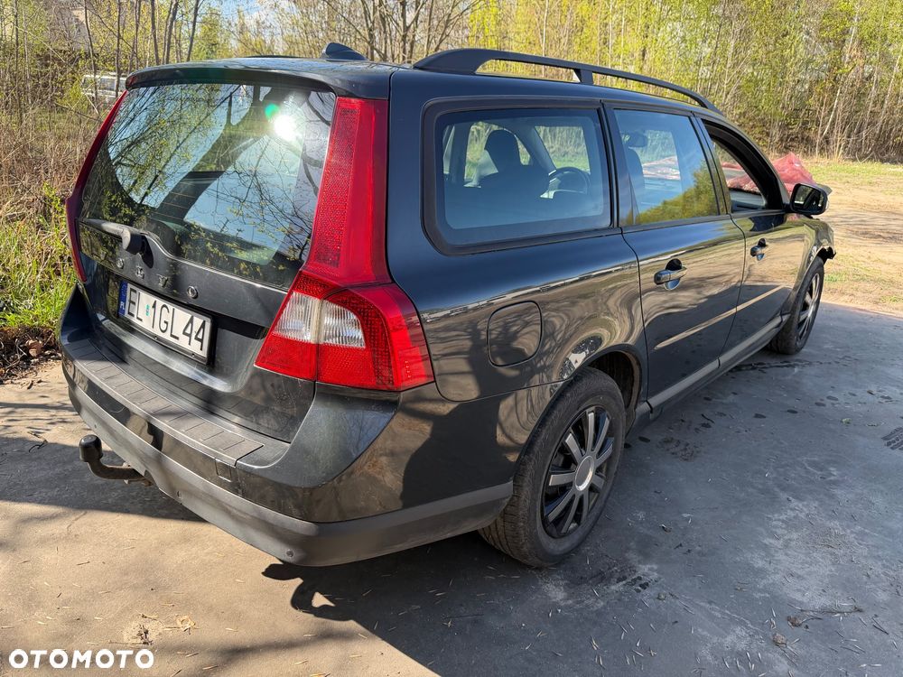 Volvo V70 2.0D Momentum - 8