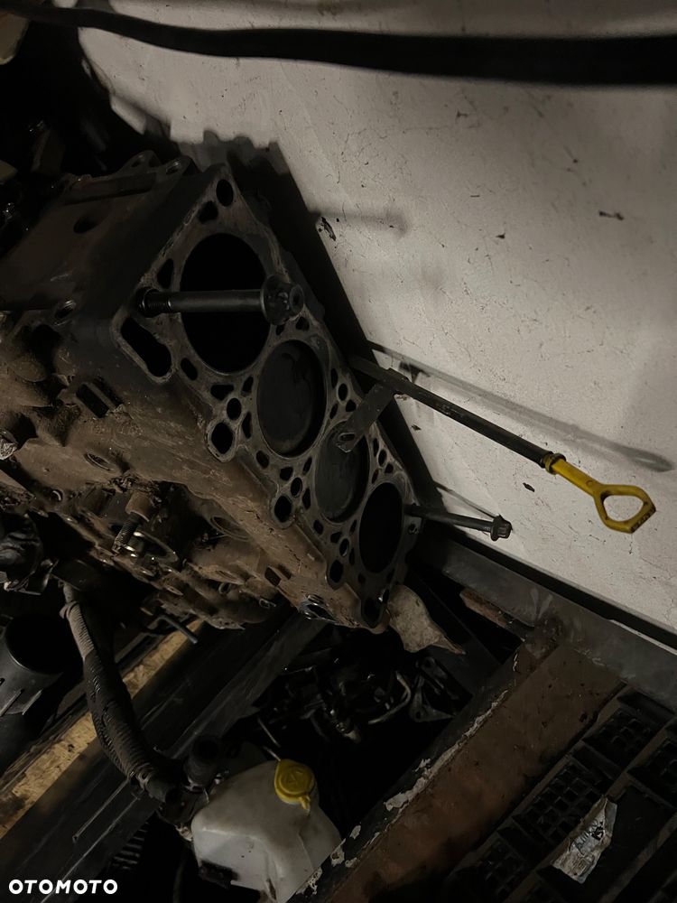 Dół silnika blok Kia Retona 2.0tdi - 2