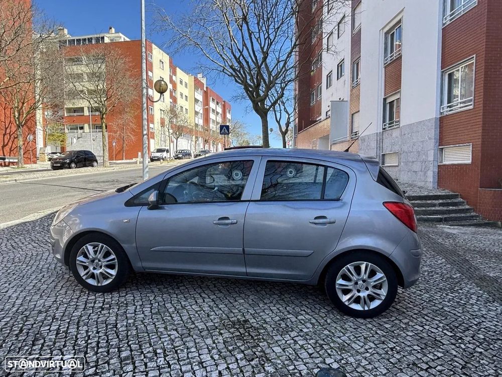 Opel Corsa - 2