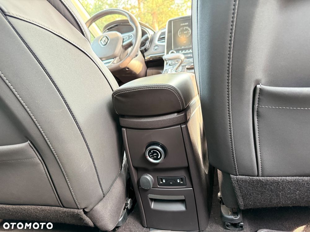 Renault Espace TCe 225 EDC GPF INITIALE PARIS - 25