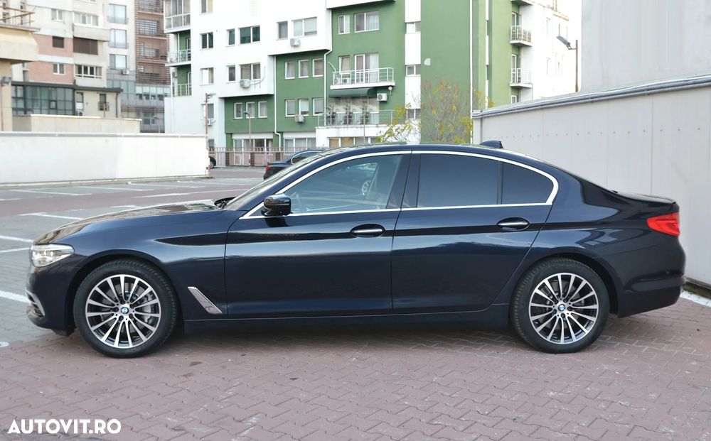 BMW Seria 5 530d Aut. Luxury Line - 22