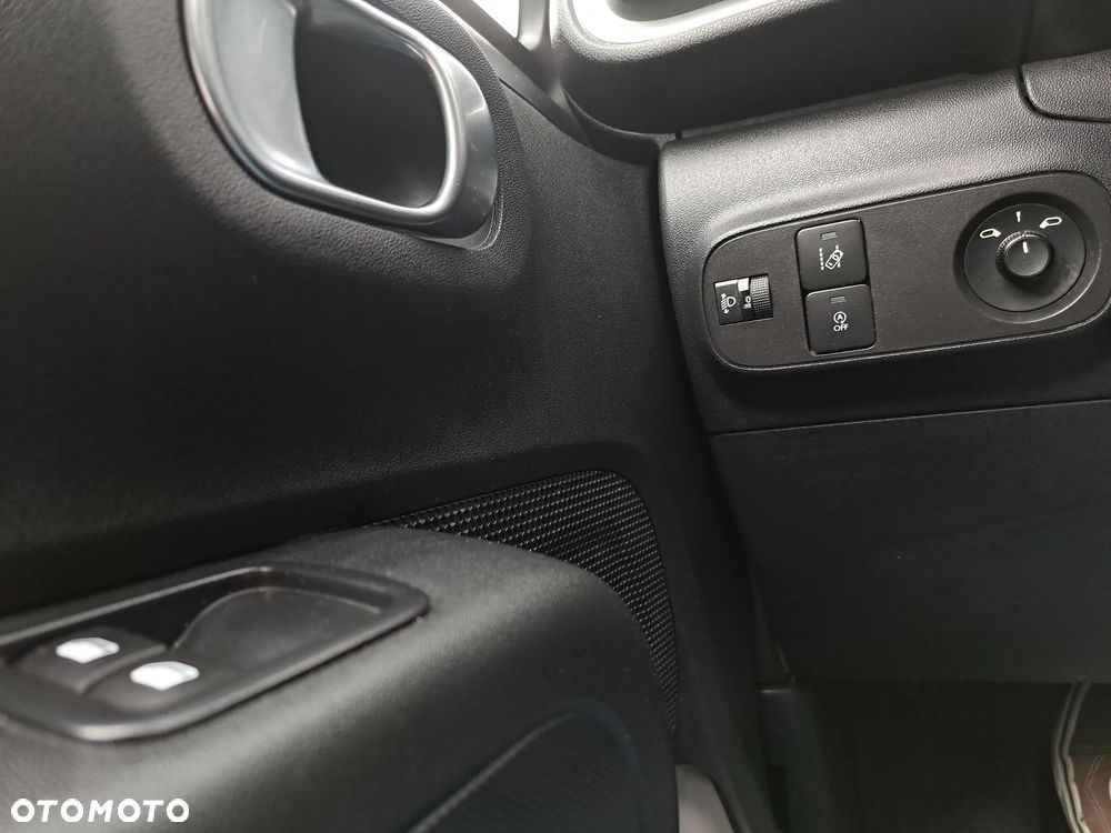 Citroën C3 1.2 PureTech Feel - 34