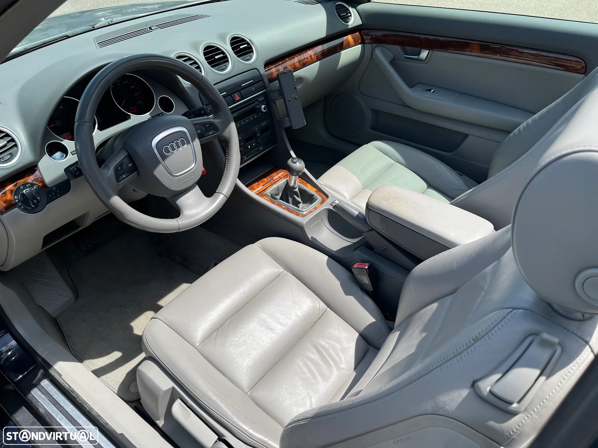 Audi A4 Cabrio 2.0 TDi Sport - 13