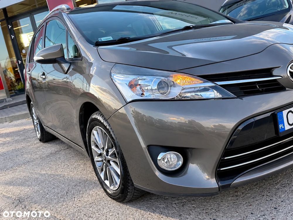 Toyota Verso 1.8 Business Edition 7os MS - 21