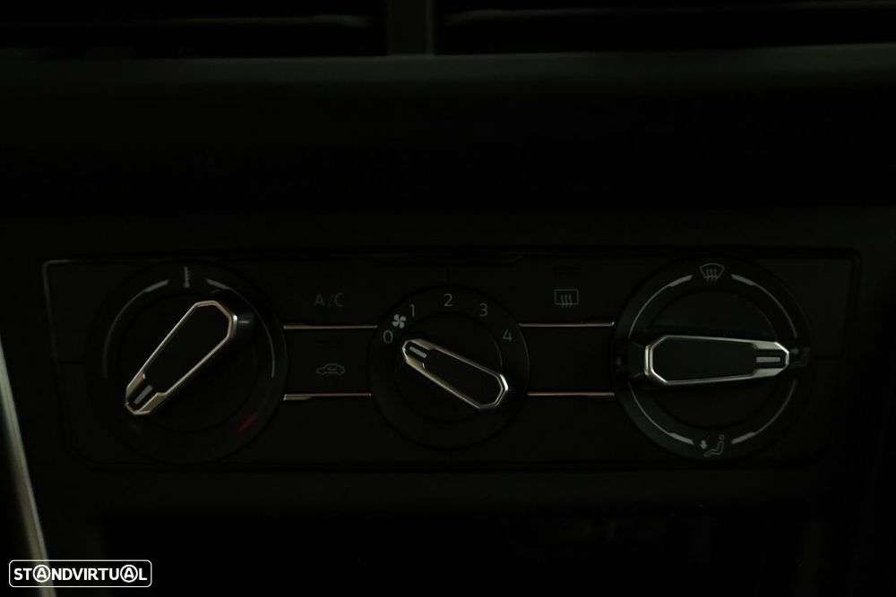 VW Taigo 1.0 TSI Urban - 12