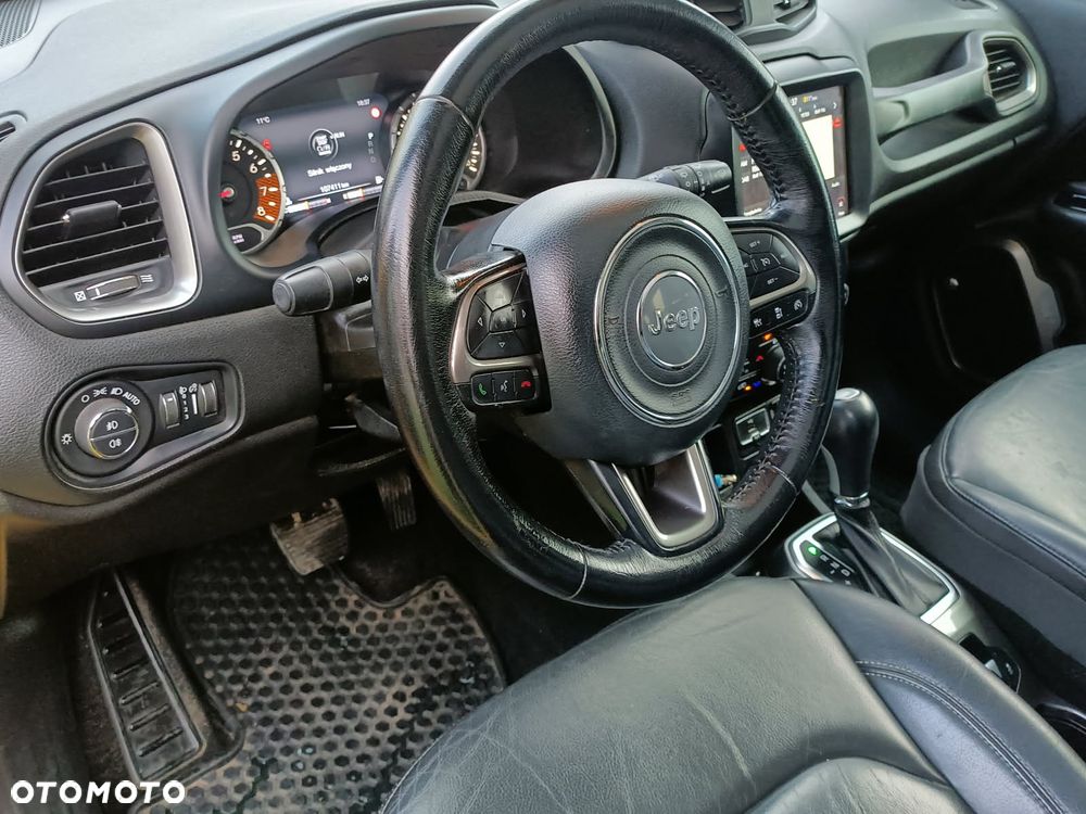Jeep Renegade 1.3 GSE T4 Turbo Limited FWD S&S - 11