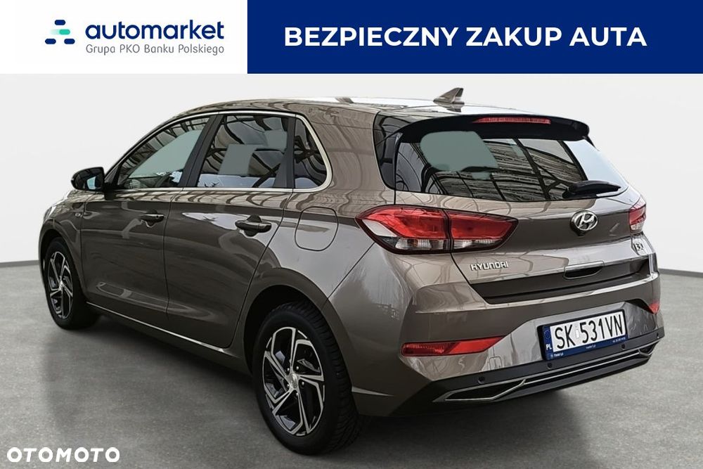 Hyundai i30 1.5 T-GDI 48V Comfort - 3