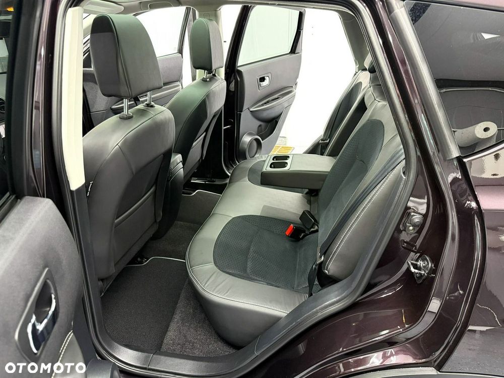 Nissan Qashqai 1.6 Start/Stop 360 - 23