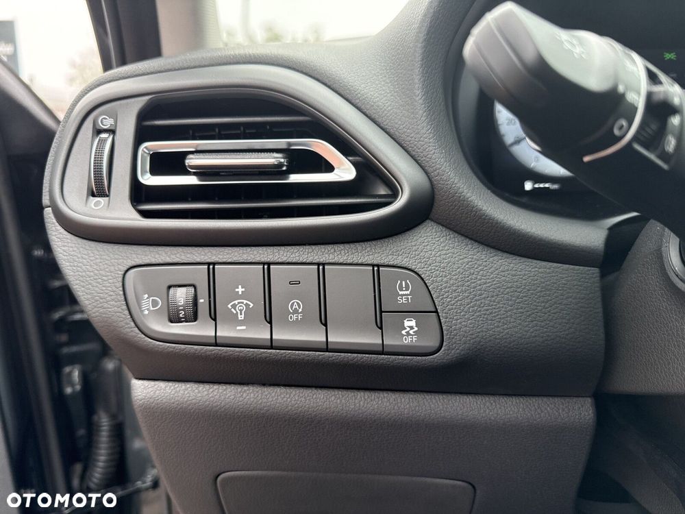 Hyundai i30 1.6 T-GDI Smart DCT - 19