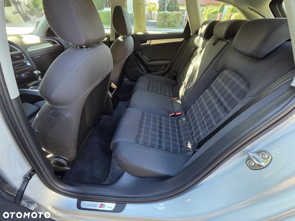 Audi A4 Avant 2.0 TDI DPF S line Sportpaket - 29