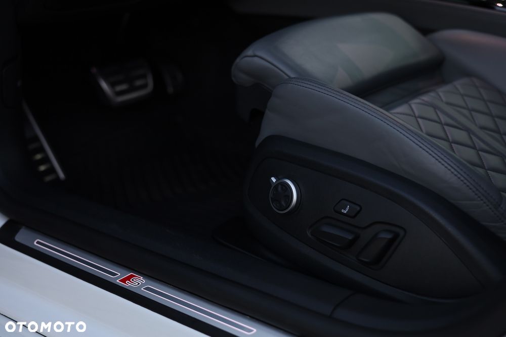 Audi S5 Limousine - 25
