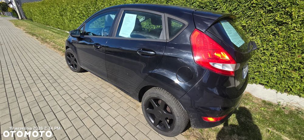 Ford Fiesta 1.25 Trend - 2