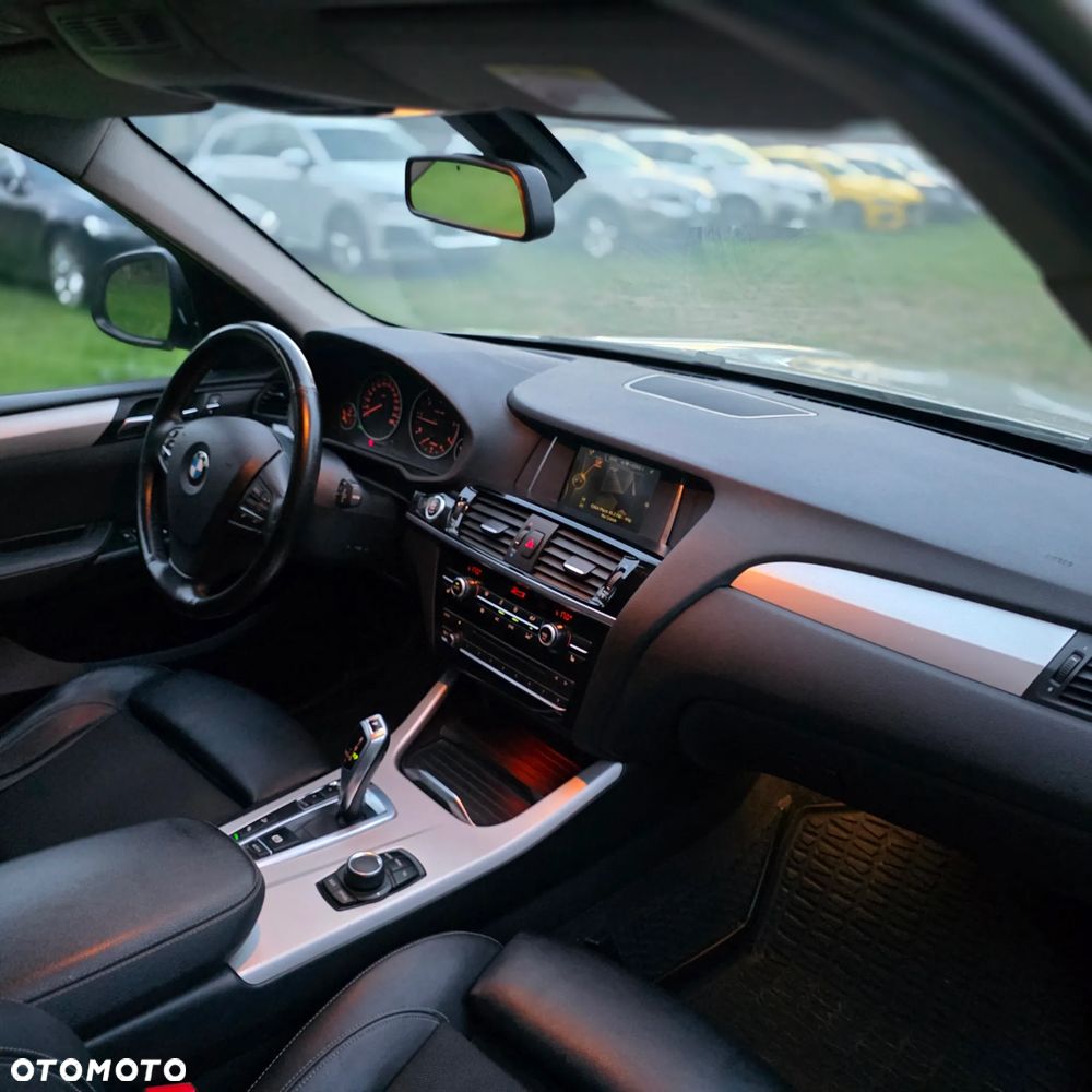BMW X3 xDrive20d - 25