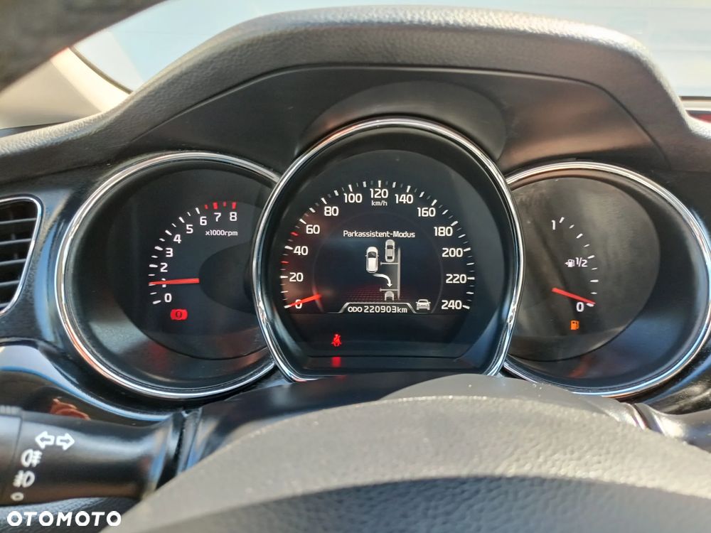 Kia Ceed 1.6 GDI Platinum Edition - 8