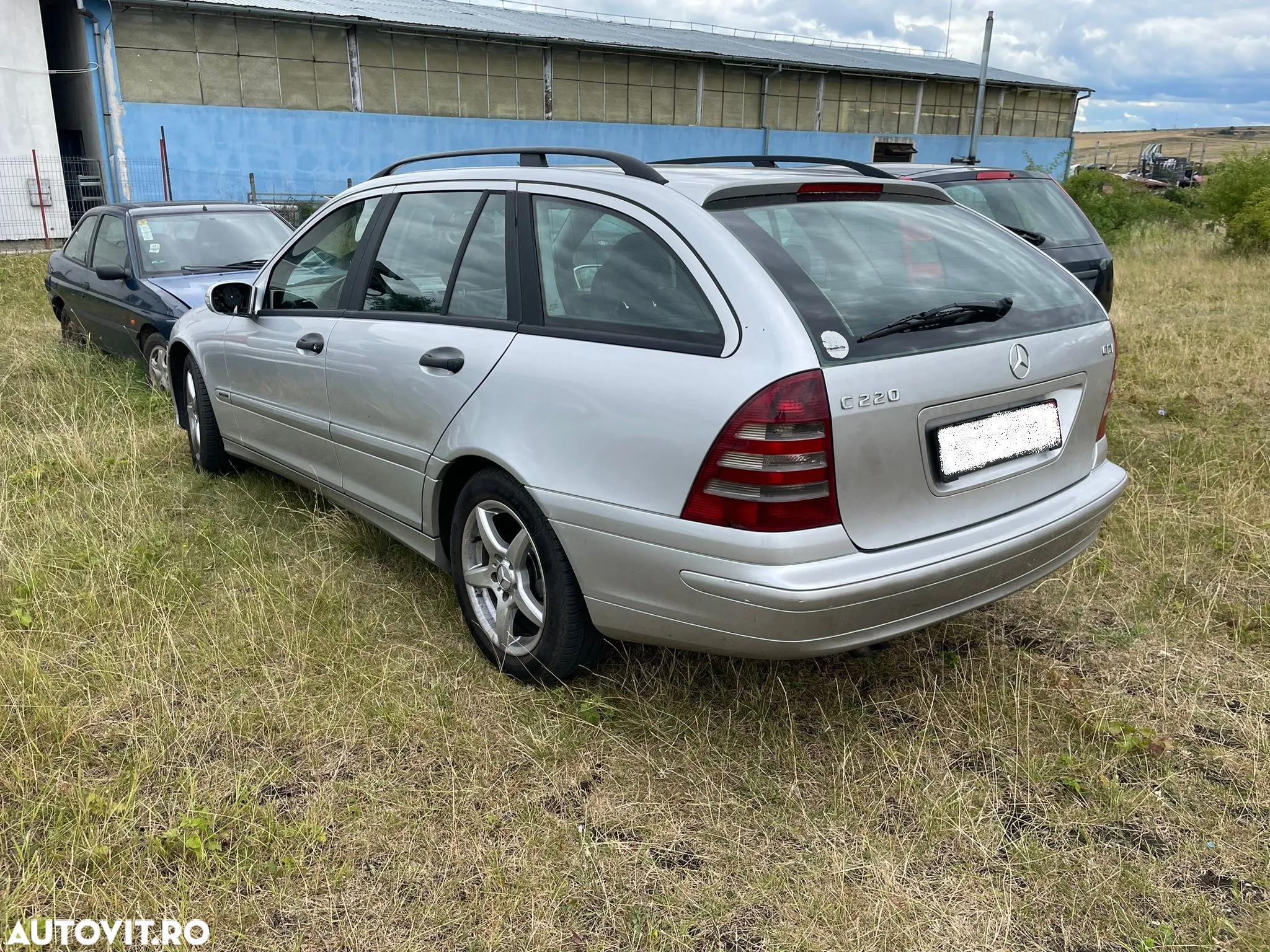 Dezmembrez piese Mercedes C-classe Class 2003 - 5