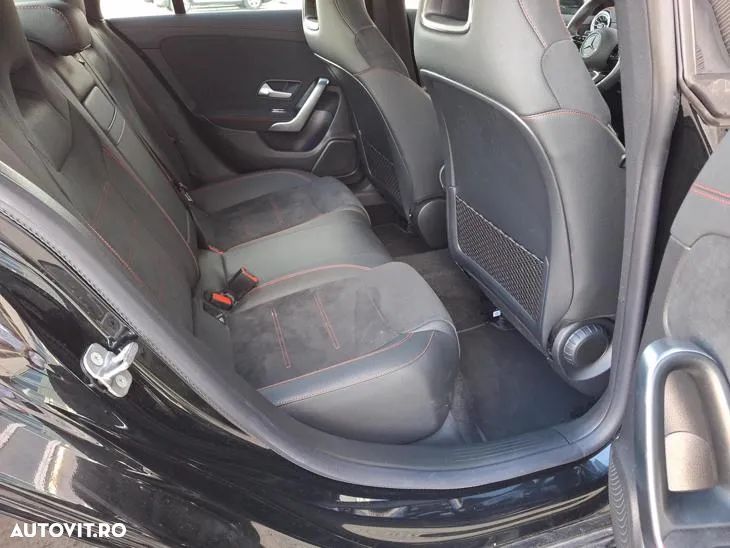 Mercedes-Benz CLA 180 7G-DCT AMG Line - 14