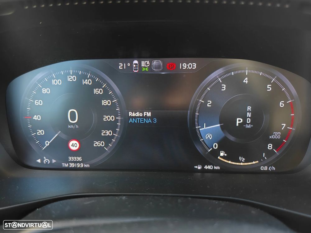 Volvo XC 40 1.5 T2 Essential Auto - 8
