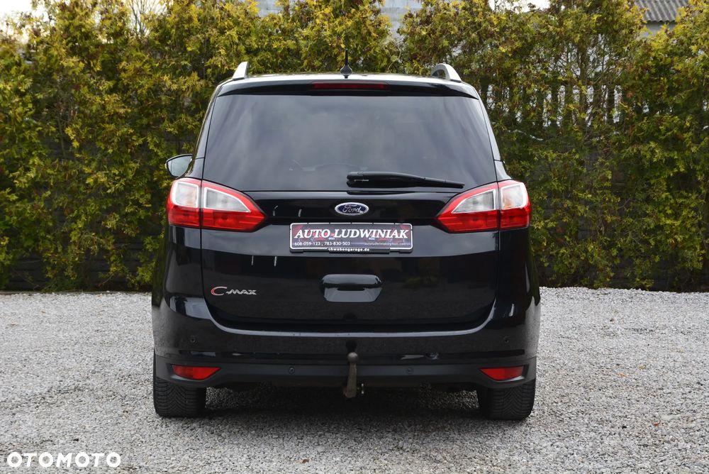 Ford Grand C-MAX 2.0 TDCi Titanium - 19