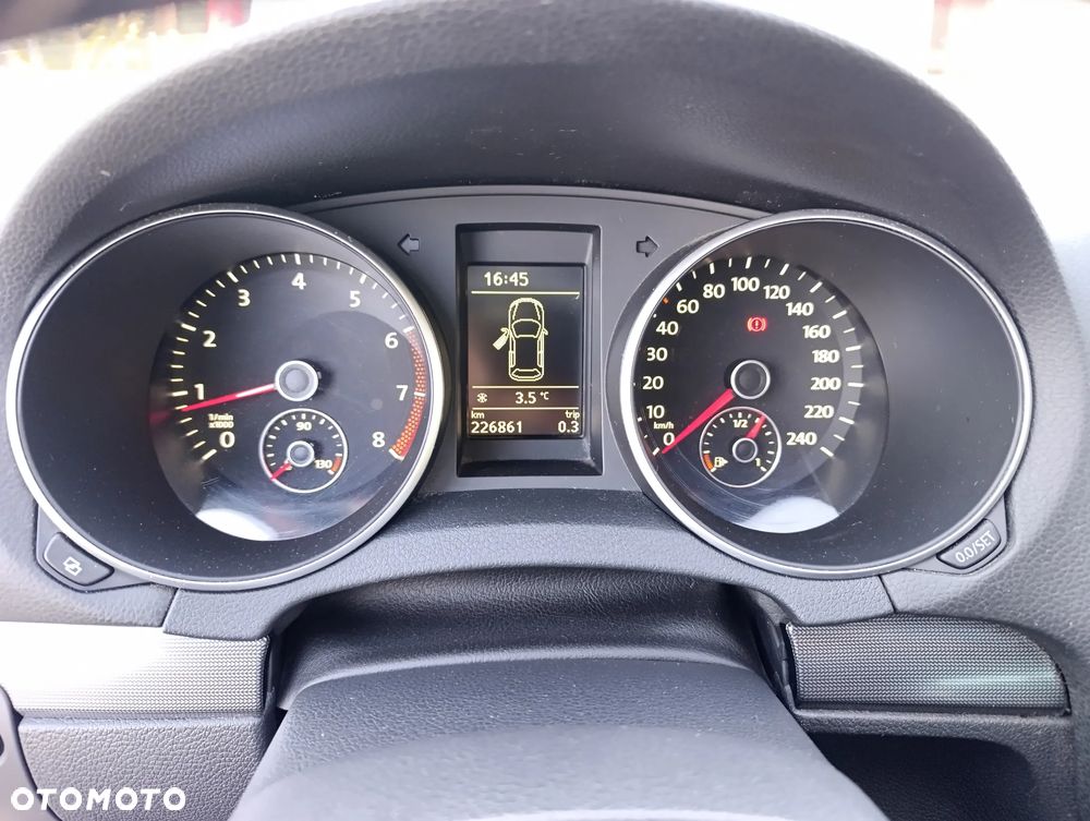 Volkswagen Golf 1.4 TSI Style - 12