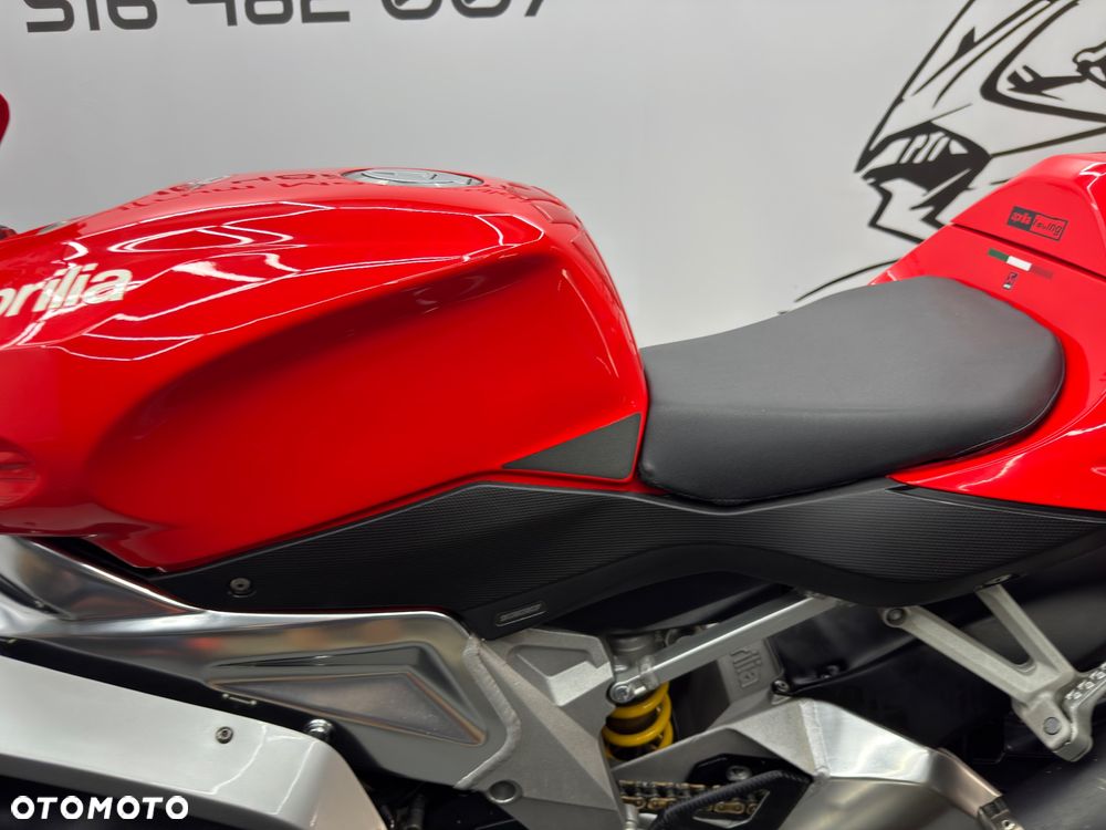 Aprilia RSV - 16