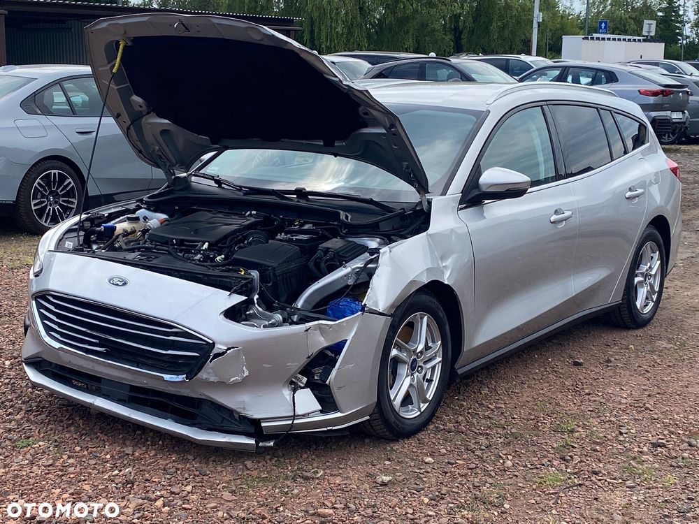 Ford Focus 1.5 EcoBoost Trend Edition Business - 4