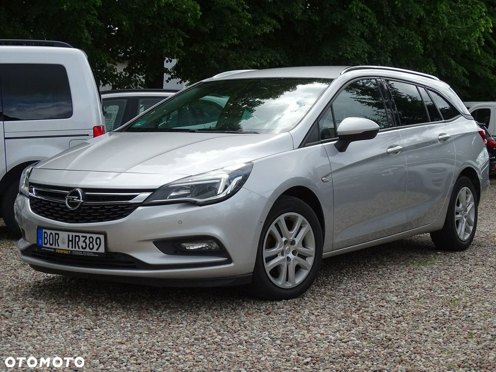Opel Astra - 4