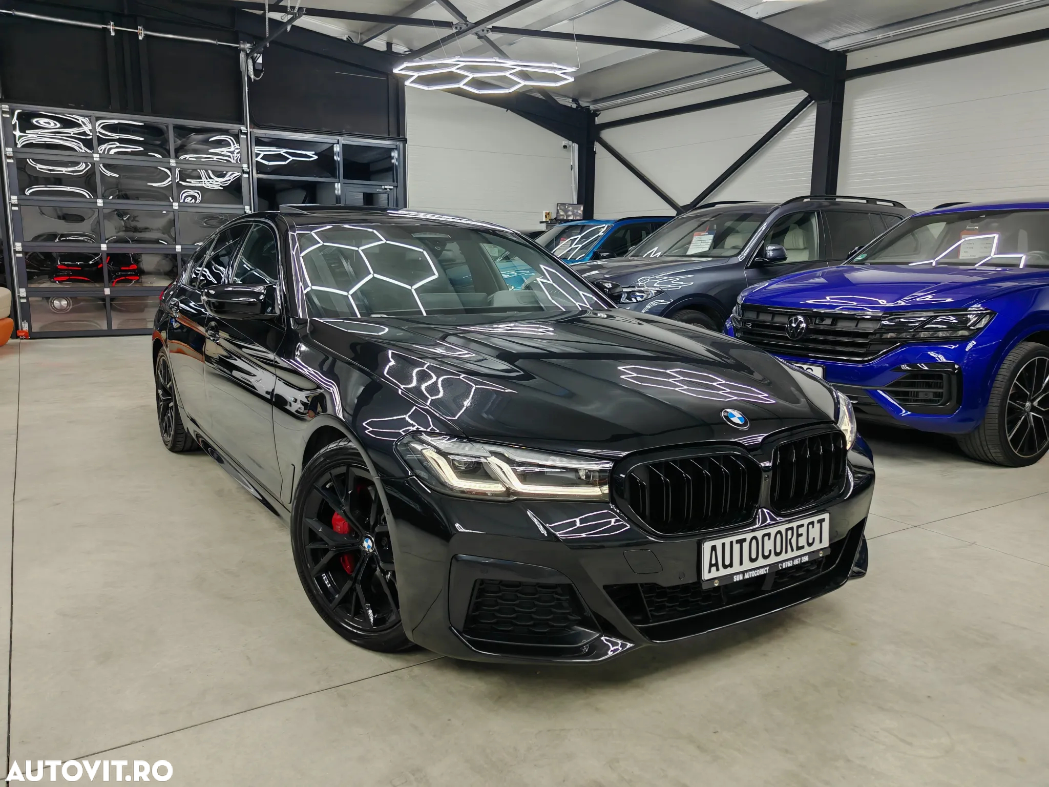 BMW Seria 5 530i Aut. M Sport Edition - 2
