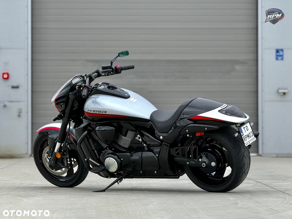 Suzuki Boulevard - 4