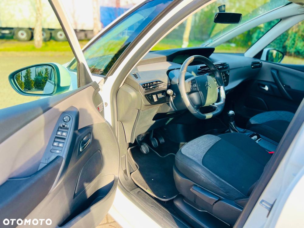Citroën C4 Picasso VTi 120 Attraction - 17