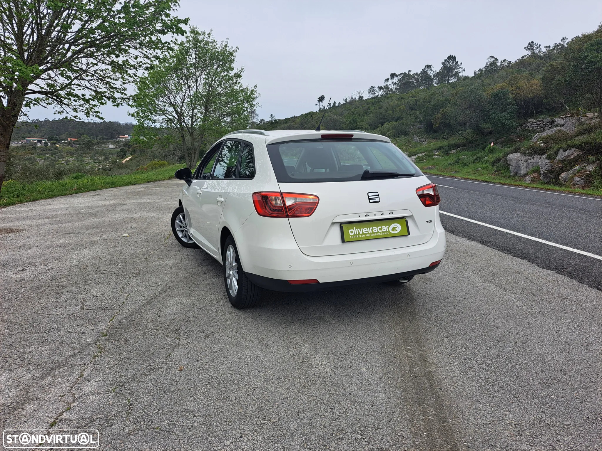 SEAT Ibiza ST 1.4 TDI S&S CONNECT - 25