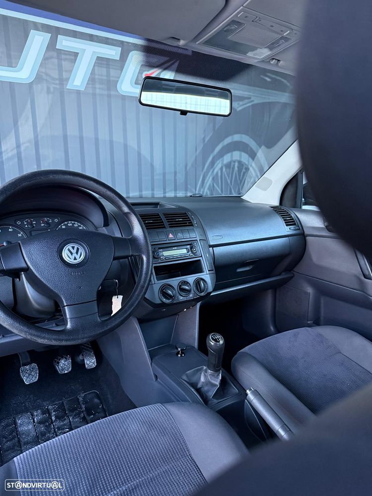 VW Polo 1.2 Trendline - 21