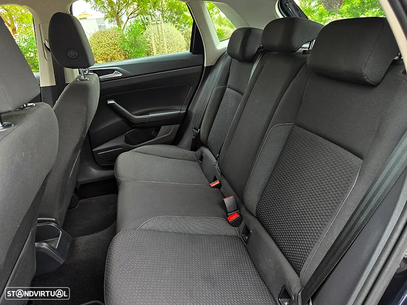 VW Polo 1.0 Confortline - 12