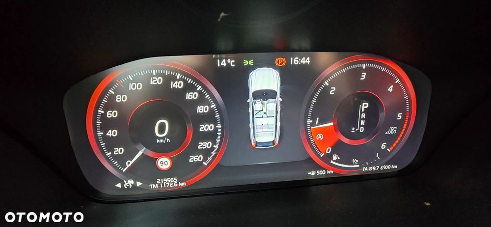 Volvo V90 Cross Country - 16